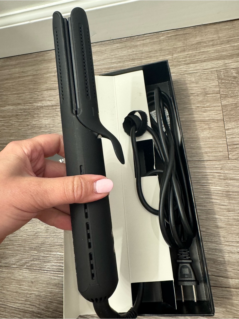 Lange Black Hair Straightener Clip-Style Flat Iron